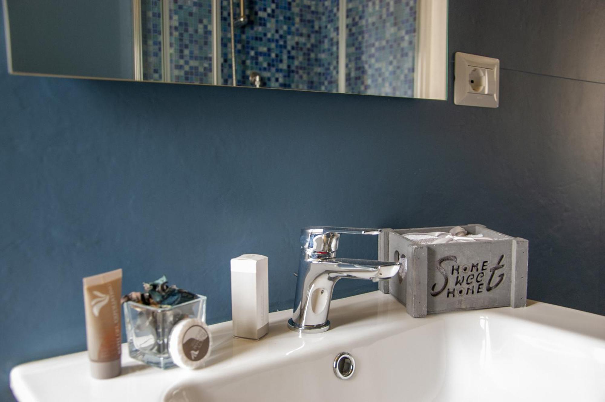 La Rosa Blu Bed and Breakfast Gerace Exteriör bild