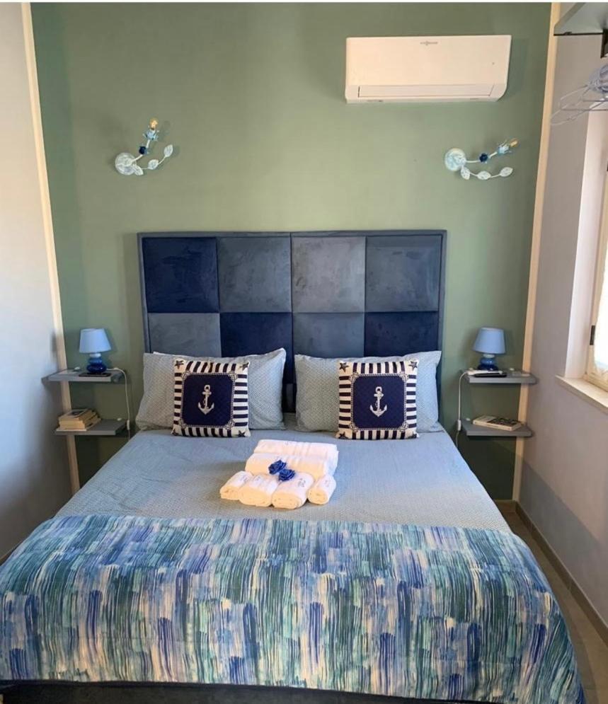 La Rosa Blu Bed and Breakfast Gerace Exteriör bild